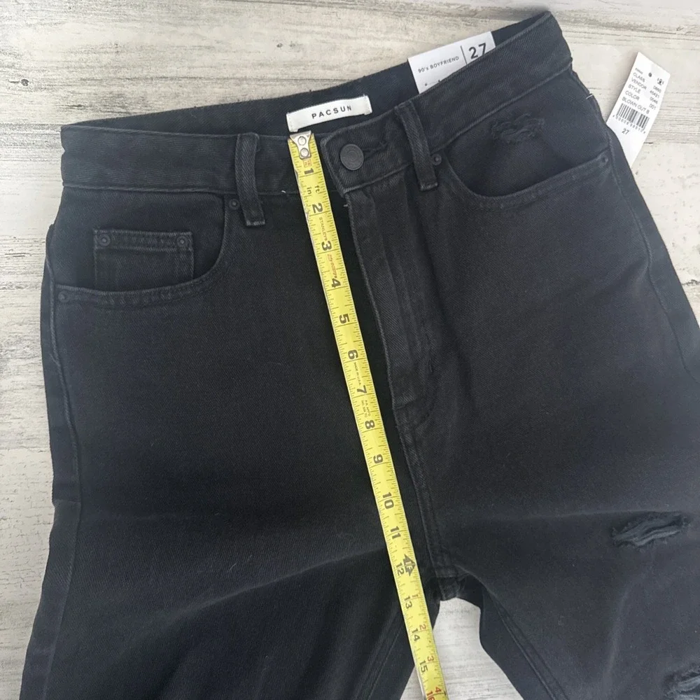 PacSun Distressed 90s Boyfriend Jeans - High Rise Relaxed‎ Leg - Size 27